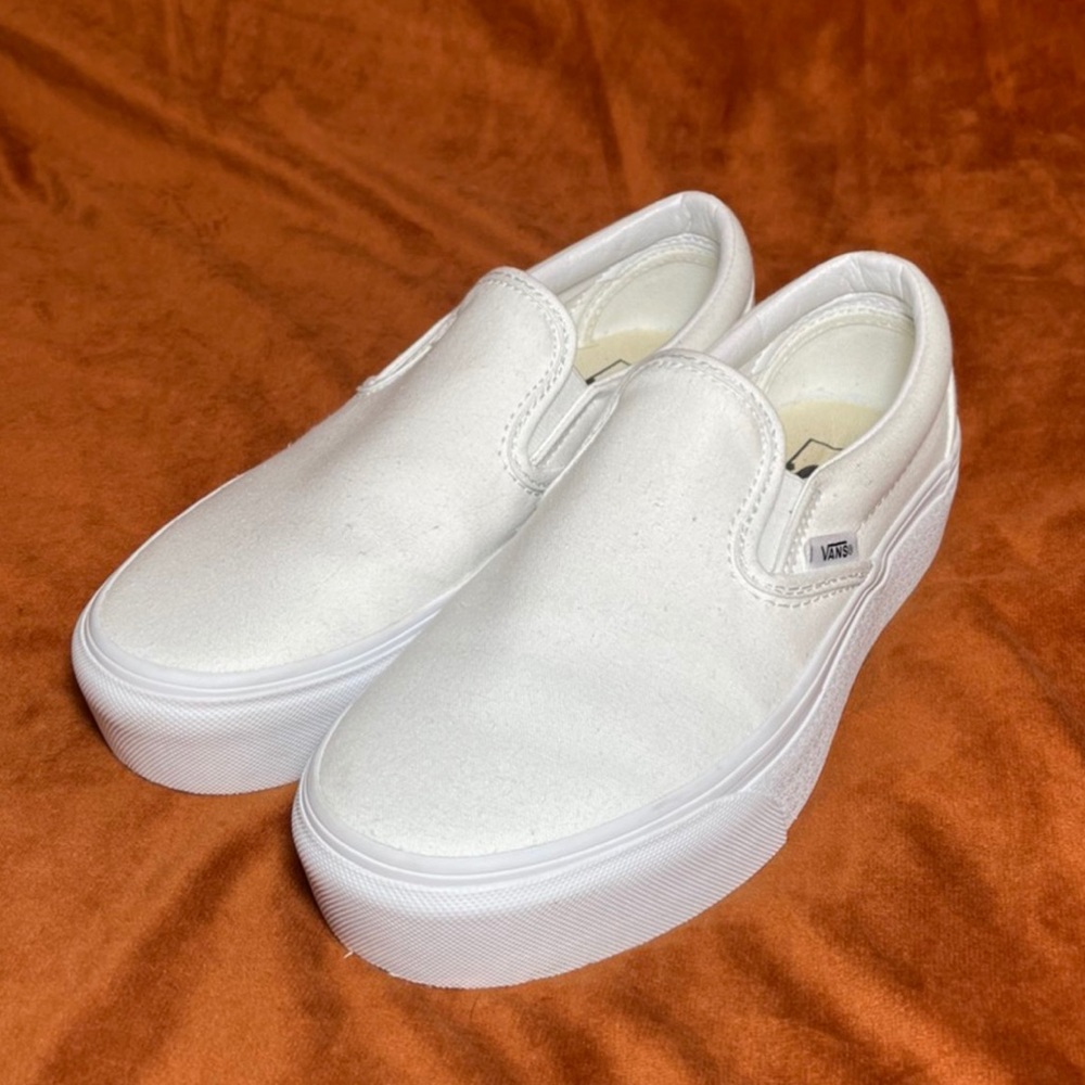 •Platform Slip-on Vans•
